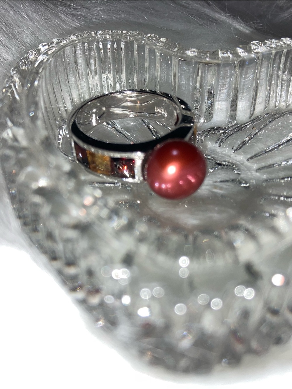 Silver Band Ring with Deep Red Pearl Accent
